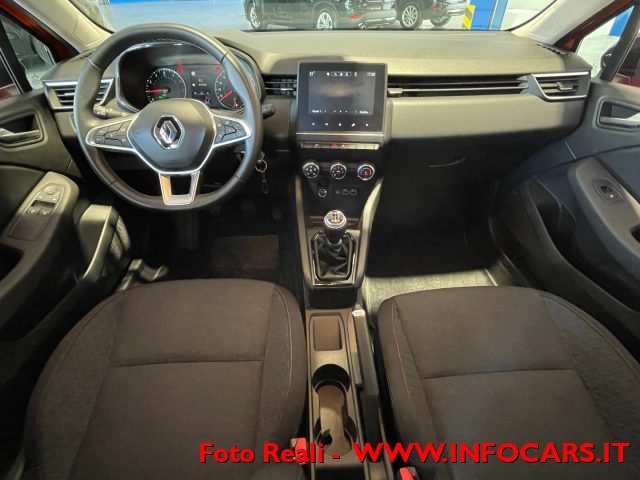 RENAULT Clio usata, con Volante in pelle