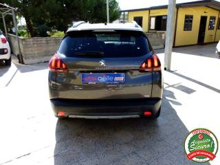 PEUGEOT 2008 usata, con Autoradio