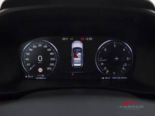 VOLVO XC40 usata 12