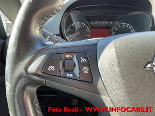 OPEL Corsa usata, con Specchietti laterali elettrici