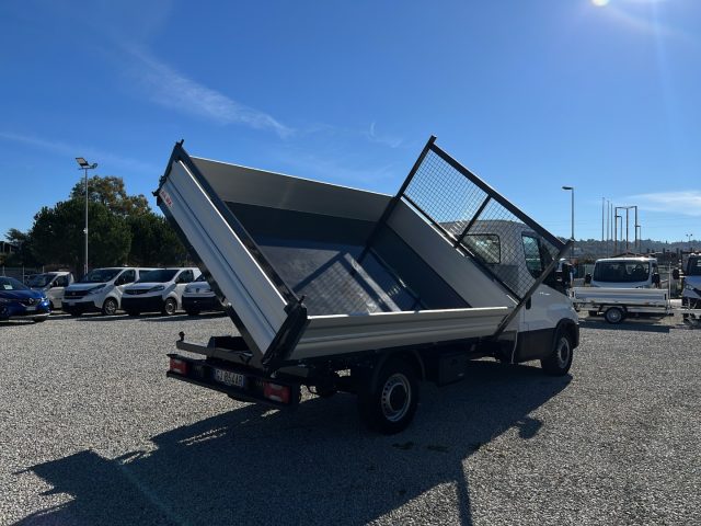 IVECO Daily usata 16