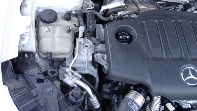 MERCEDES-BENZ GLB 200 usata 149