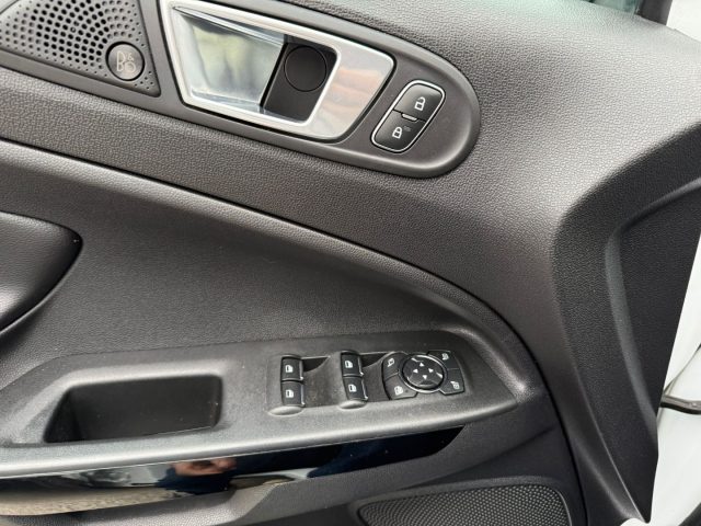 FORD EcoSport usata, con Airbag testa