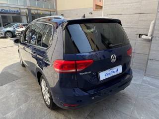 VOLKSWAGEN Touran usata, con Boardcomputer