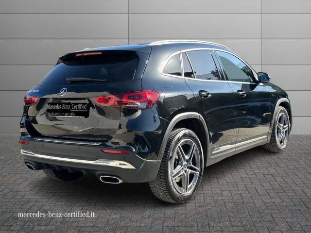 MERCEDES-BENZ GLA 250 usata, con Airbag