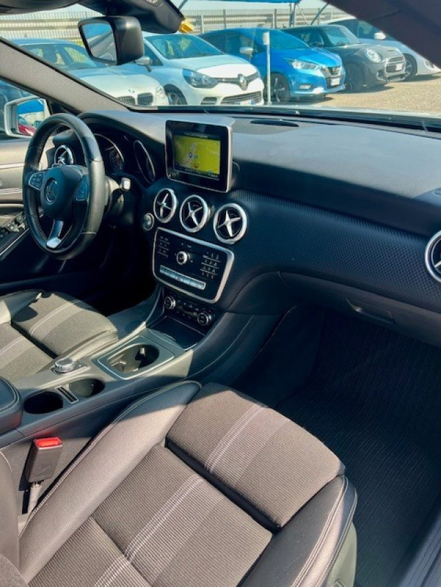 MERCEDES-BENZ A 200 usata, con Volante in pelle