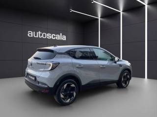 RENAULT Captur usata, con Autoradio