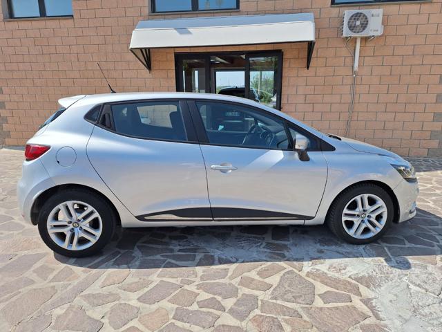 RENAULT Clio usata, con Autoradio