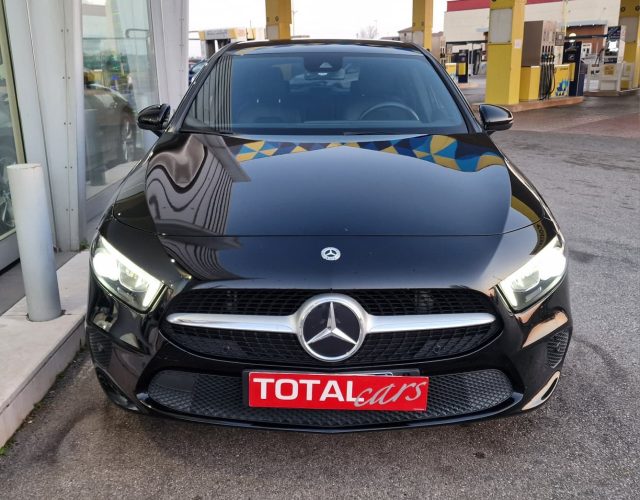 MERCEDES-BENZ A 180 usata, con Chiusura centralizzata