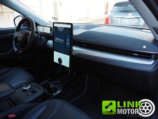 FORD Mustang Mach-E usata, con Interni in pelle