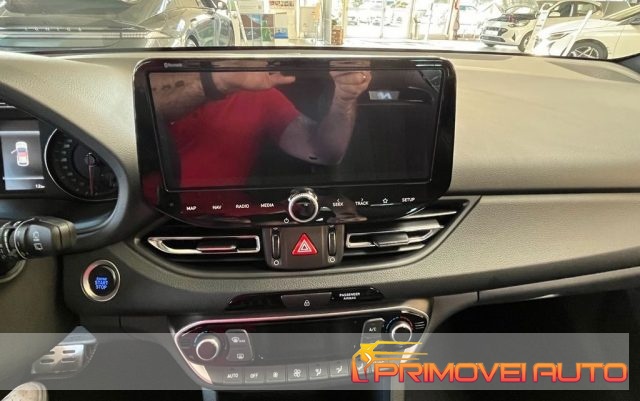 HYUNDAI i30 usata, con Airbag testa