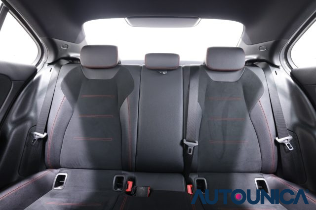 MERCEDES-BENZ A 180 usata, con Sensori di parcheggio anteriori