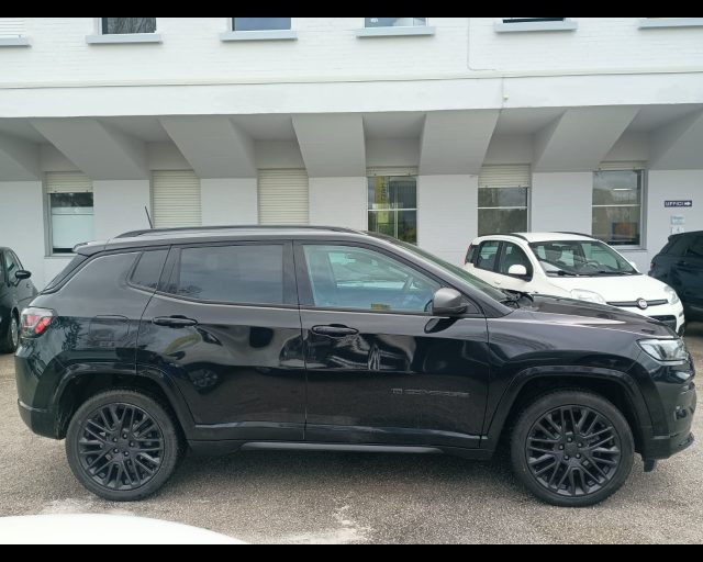 JEEP Compass usata, con Chiusura centralizzata