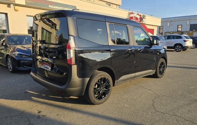 FORD Tourneo Courier usata, con Airbag