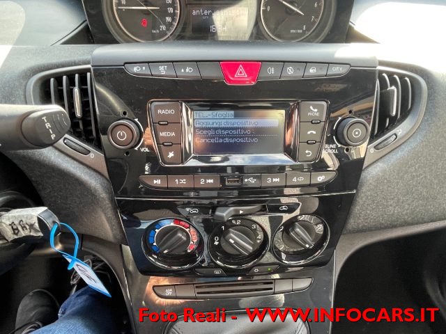 LANCIA Ypsilon usata, con Bluetooth