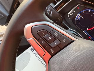 VOLKSWAGEN Taigo usata, con Touch screen