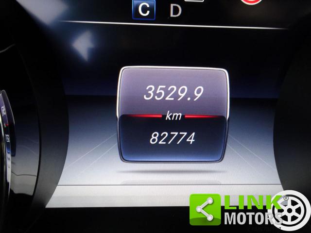 MERCEDES-BENZ E 200 usata, con Controllo automatico clima
