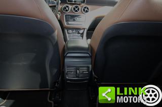 MERCEDES-BENZ A 200 usata, con Specchietti laterali elettrici