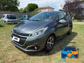 PEUGEOT 208 Tagliandi Peugeot Adatta neopatentati