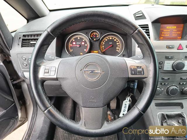 OPEL Zafira usata 18