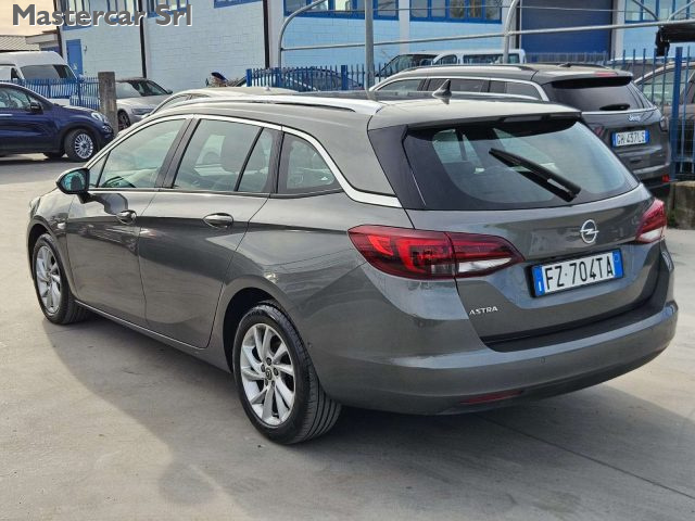 OPEL Astra usata, con Airbag Passeggero
