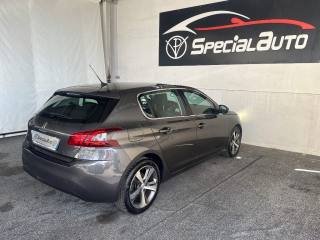 PEUGEOT 308 usata, con Autoradio