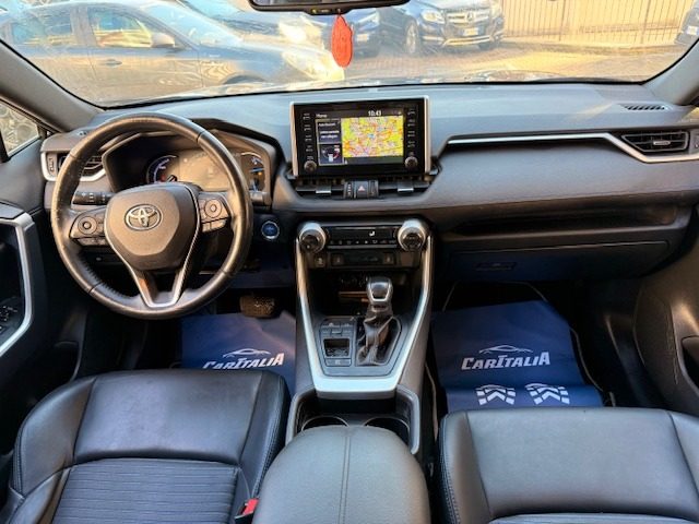 TOYOTA RAV 4 usata, con Controllo automatico clima