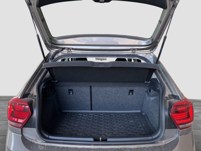 VOLKSWAGEN Polo usata 12