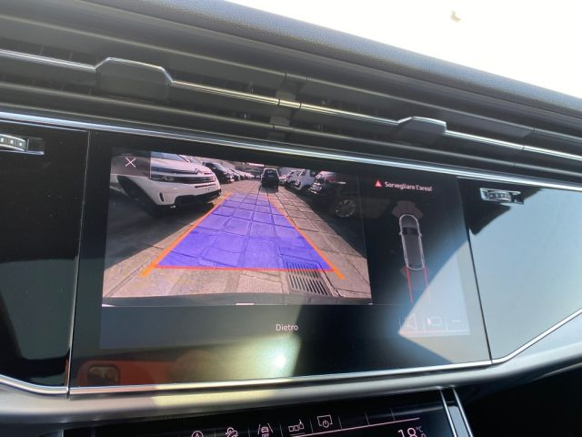 AUDI Q8 usata, con Climatizzatore