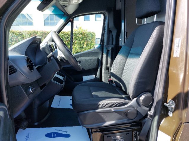 MERCEDES-BENZ Sprinter usata, con Sistema di navigazione