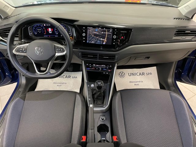 VOLKSWAGEN Taigo usata, con USB