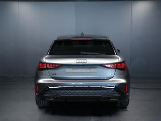 AUDI A3 usata, con Alzacristalli elettrici