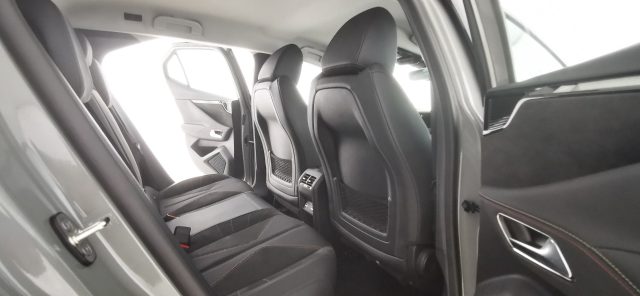 DS AUTOMOBILES DS 4 usata, con Schermo multifunzione interamente digitale