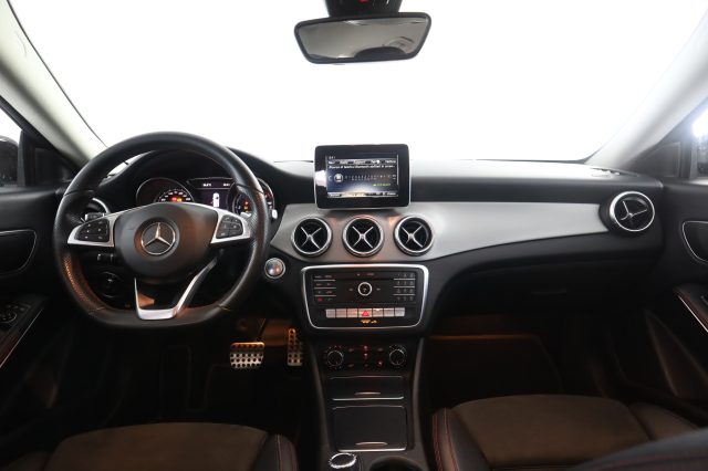 MERCEDES-BENZ CLA 200 usata 4