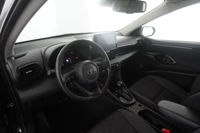 TOYOTA Yaris usata 1
