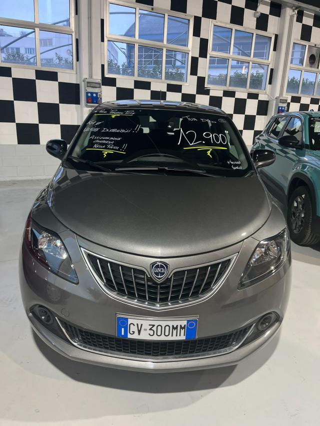 LANCIA Ypsilon usata 17