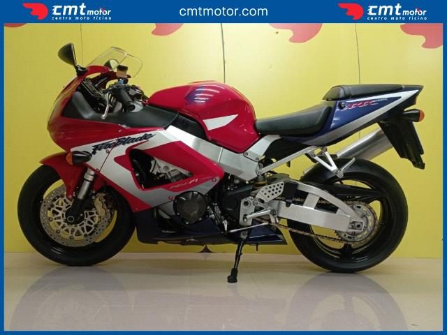 HONDA CBR 900 RR usata 2
