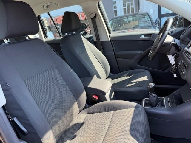 VOLKSWAGEN Tiguan usata, con Climatizzatore