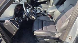 PORSCHE Cayenne usata, con Portellone posteriore elettrico