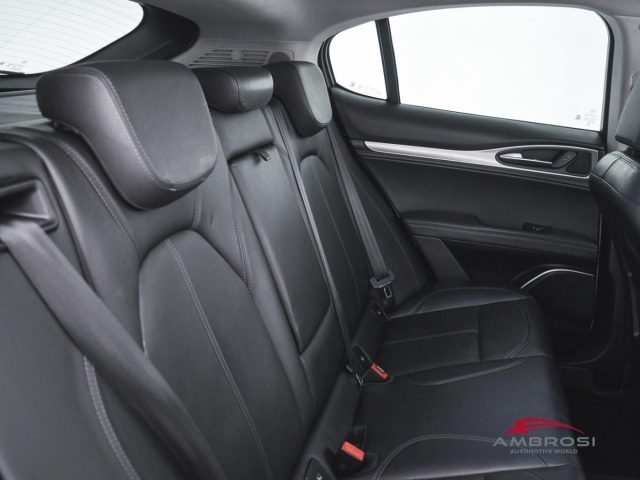 ALFA ROMEO Stelvio usata 10