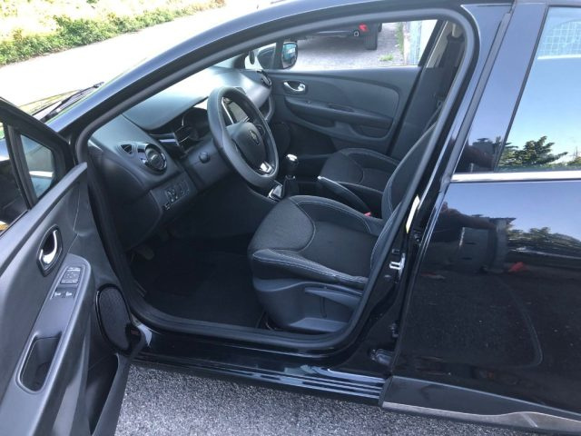 RENAULT Clio usata, con Climatizzatore