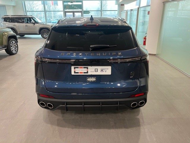 SPORTEQUIPE Sportequipe 8 GT usata, con Alzacristalli elettrici