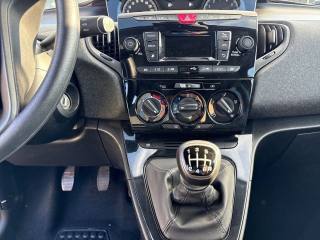 LANCIA Ypsilon usata, con Servosterzo