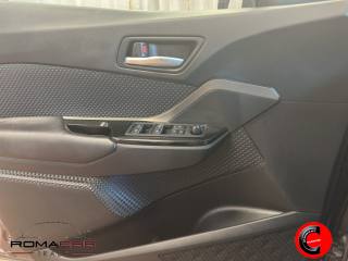 TOYOTA C-HR usata, con MP3