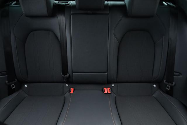 SEAT Leon usata, con Bracciolo