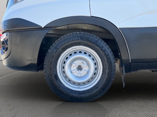 IVECO Daily usata 13