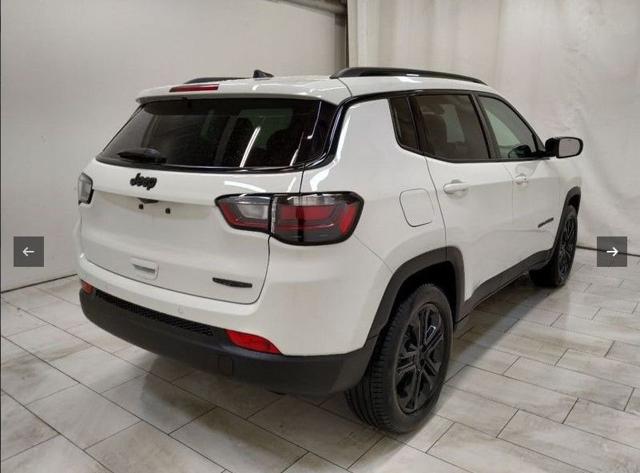JEEP Compass usata, con Alzacristalli elettrici