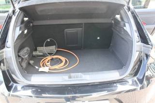OPEL Astra usata, con Fari LED