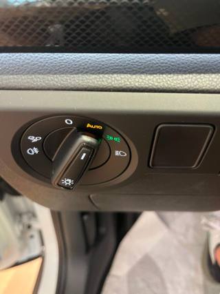 VOLKSWAGEN T-Cross usata, con Sedile posteriore sdoppiato