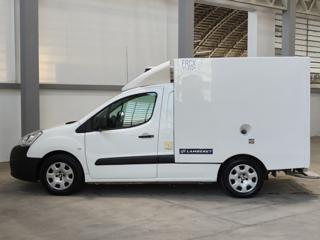 PEUGEOT Partner usata, con Autoradio